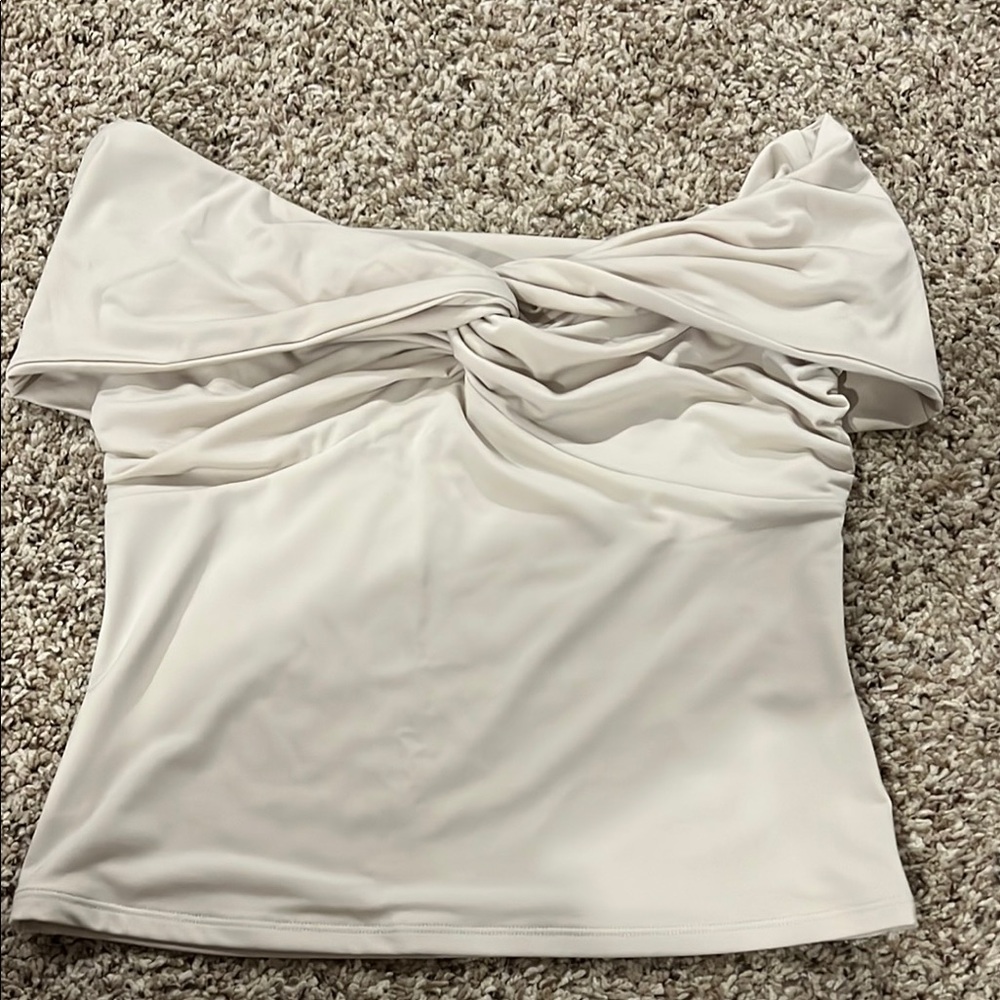 Abercrombie & Fitch White Sleeveless Ruched Blouse